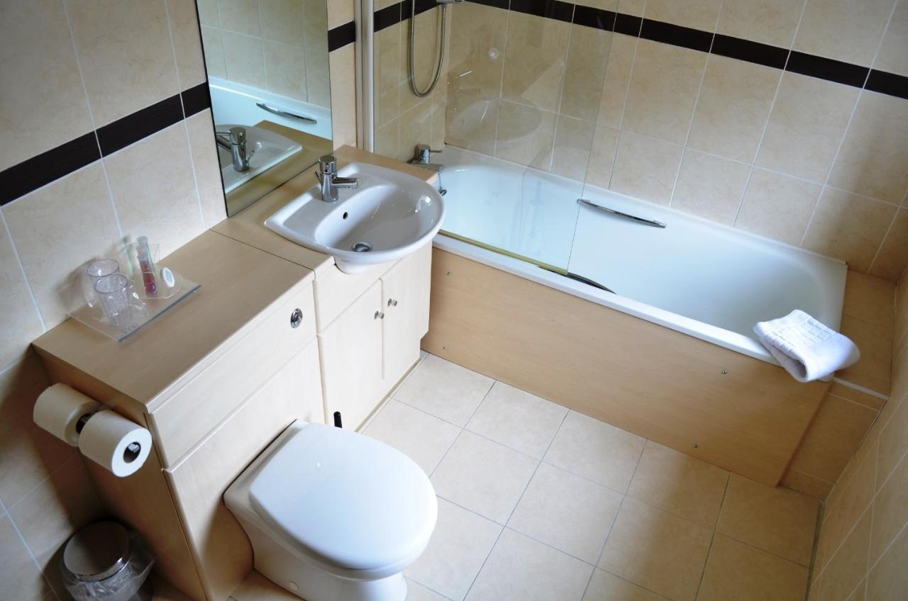 Royal Hotel Cumnock Zimmer foto